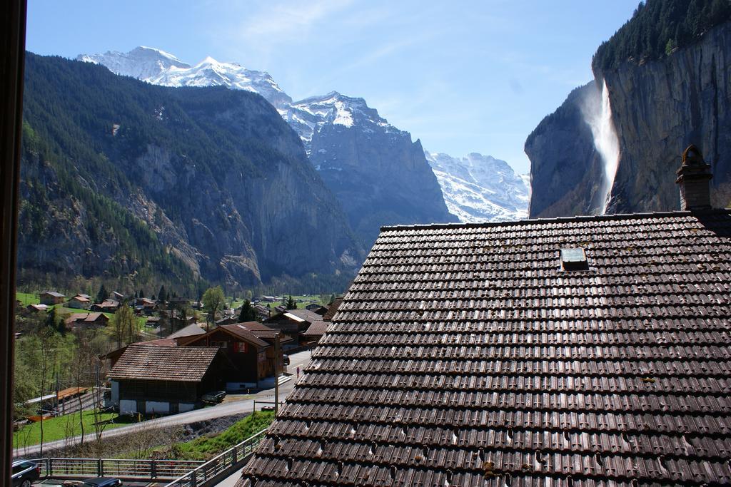 Apartamento Base Cafe Lauterbrunnen Exterior foto