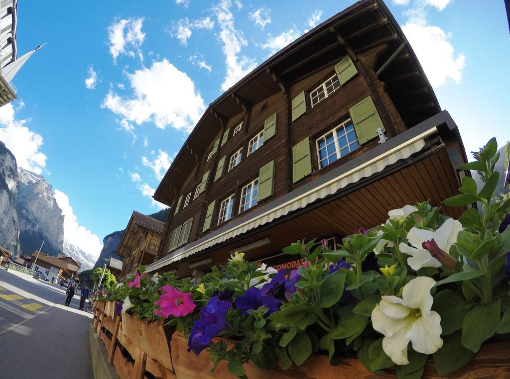 Apartamento Base Cafe Lauterbrunnen Exterior foto