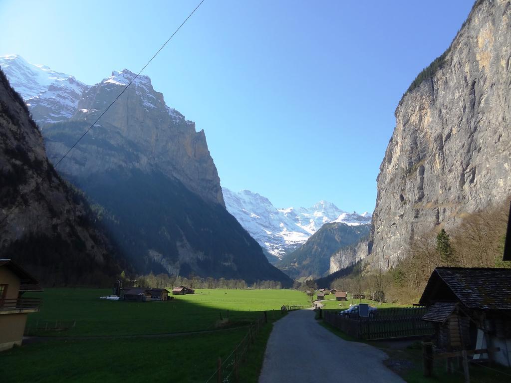 Apartamento Base Cafe Lauterbrunnen Exterior foto