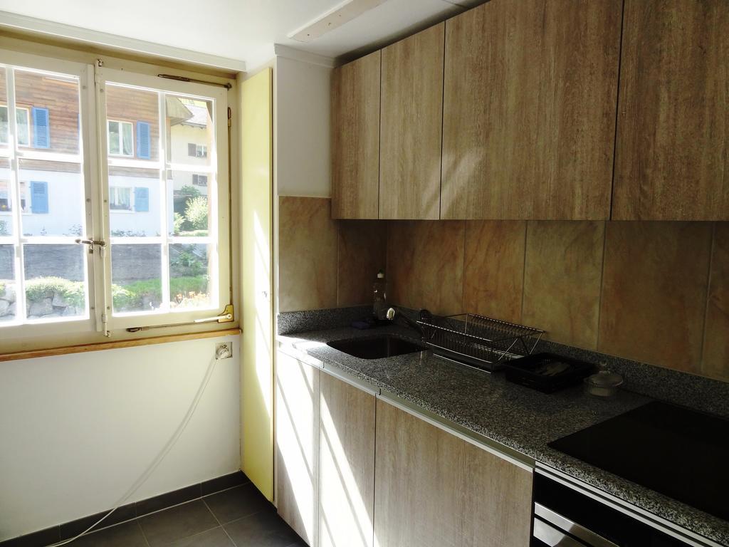 Apartamento Base Cafe Lauterbrunnen Exterior foto